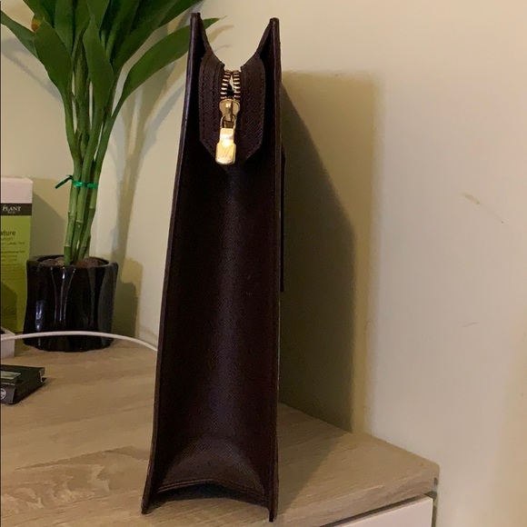 Louis Vuitton tote - Picture 5 of 5